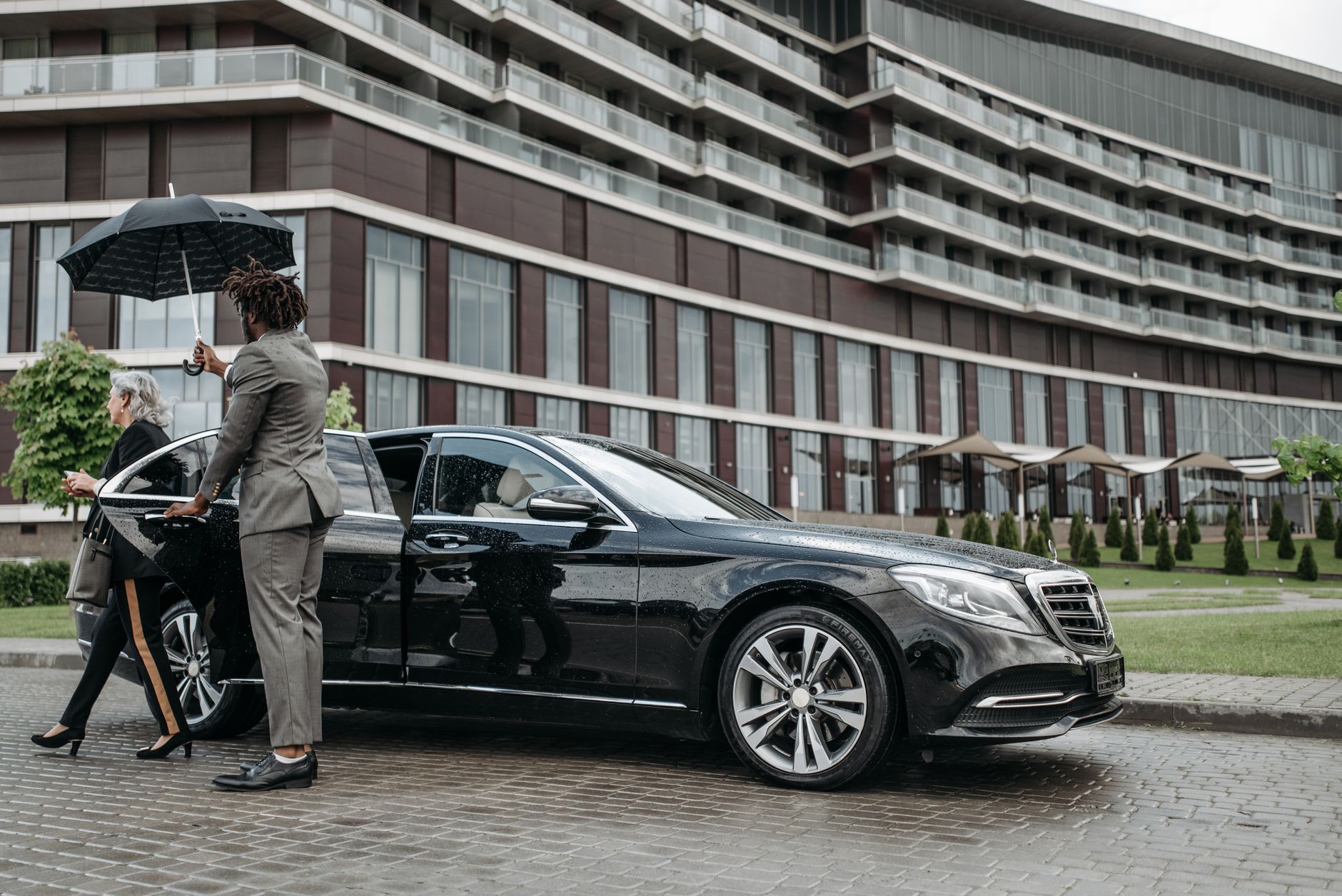 Chauffeur privé équipe à Cannes